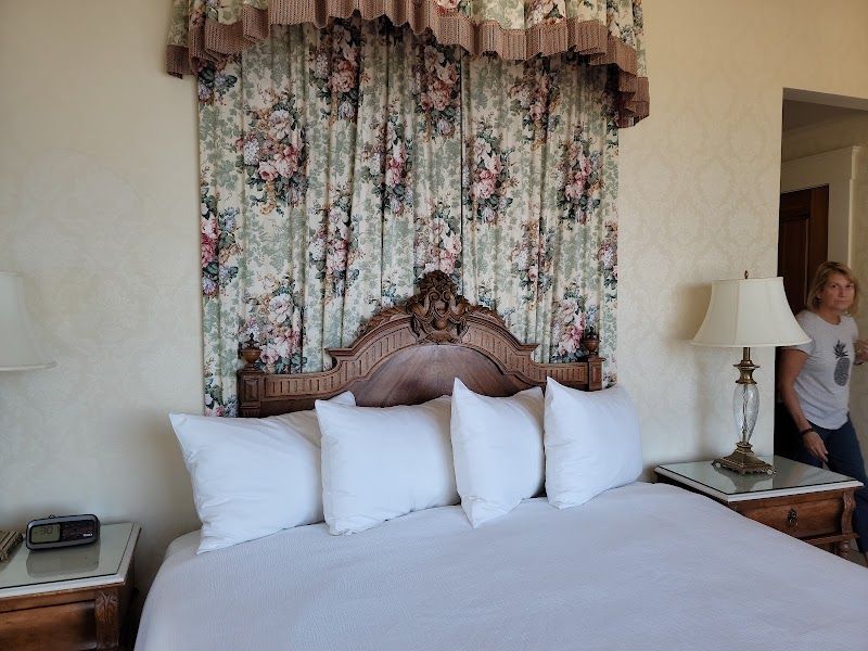Photo of Seven Gables Inn, A Kirkwood Collection Hotel - Room