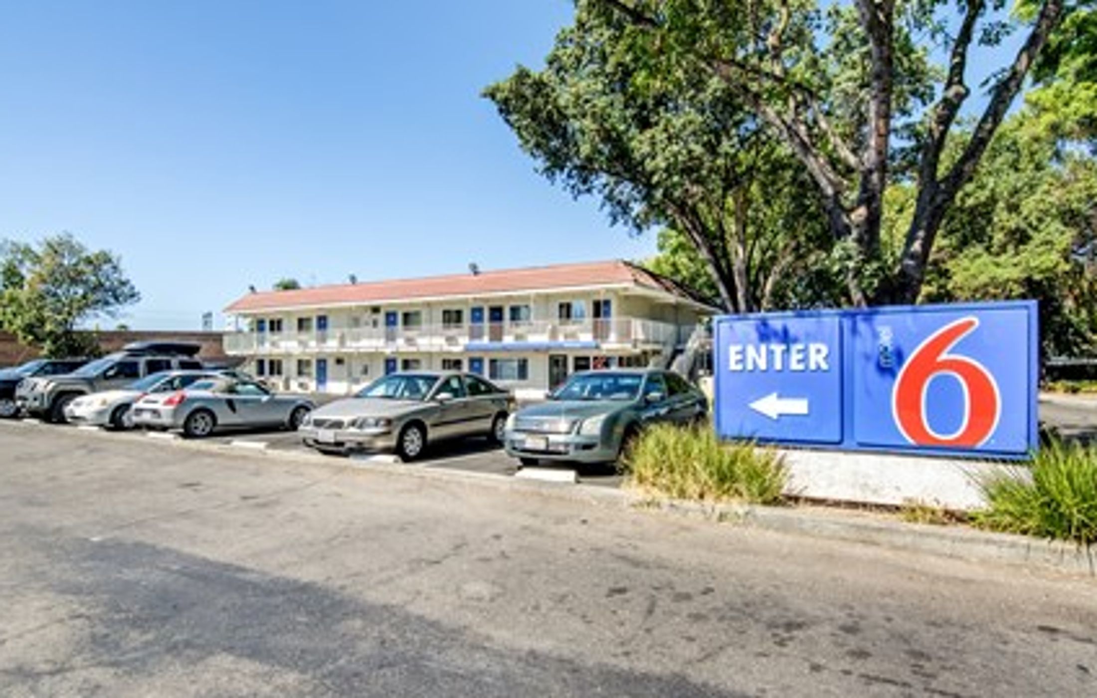 Motel 6 Stockton, CA - North