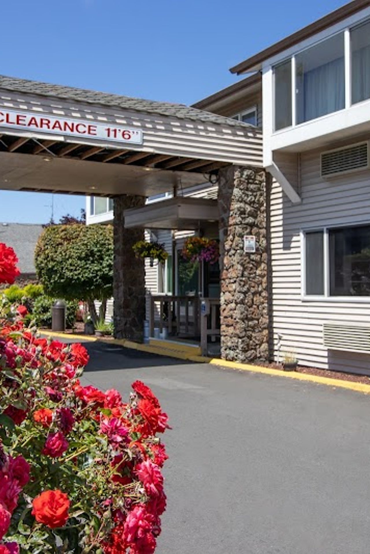 Photo of Red Lion Inn & Suites Vancouver