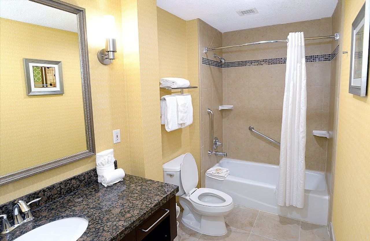 Photo of Holiday Inn & Suites San Mateo-San Francisco SFO by IHG