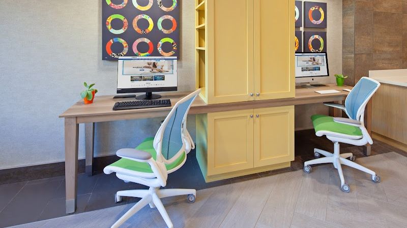 Photo of Home2 Suites by Hilton Alameda Oakland Airport