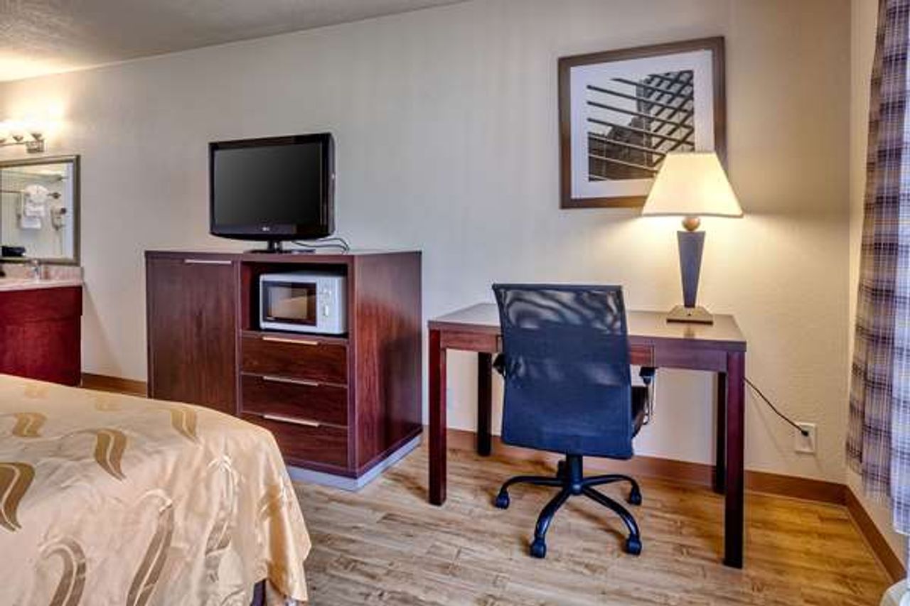 Photo of Quality Inn near Six Flags Discovery Kingdom-Napa Valley