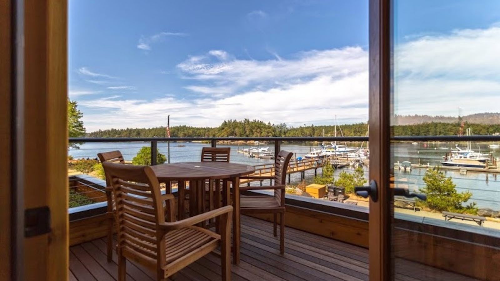 Photo of Snug Harbor Resort