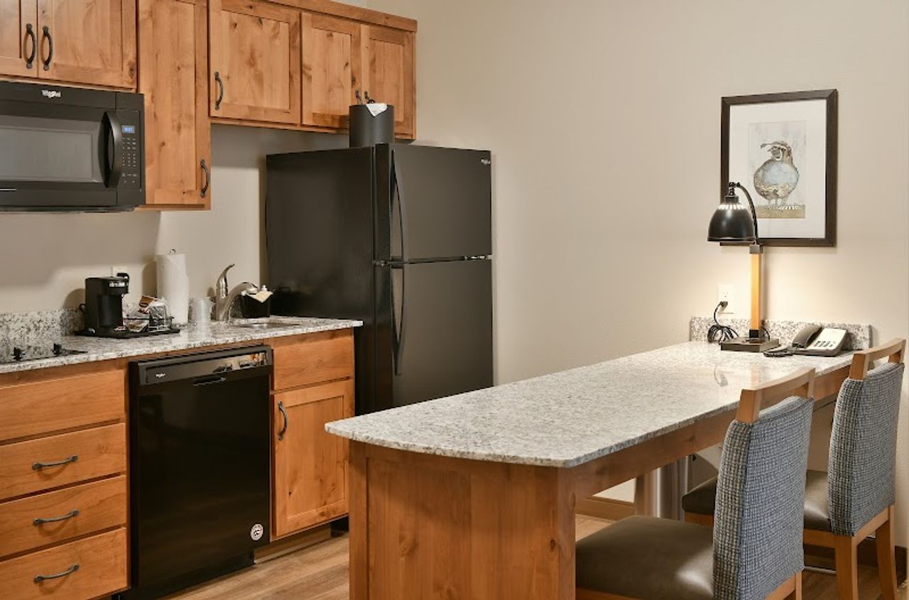 Photo of GrandStay Hotel & Suites Sisters