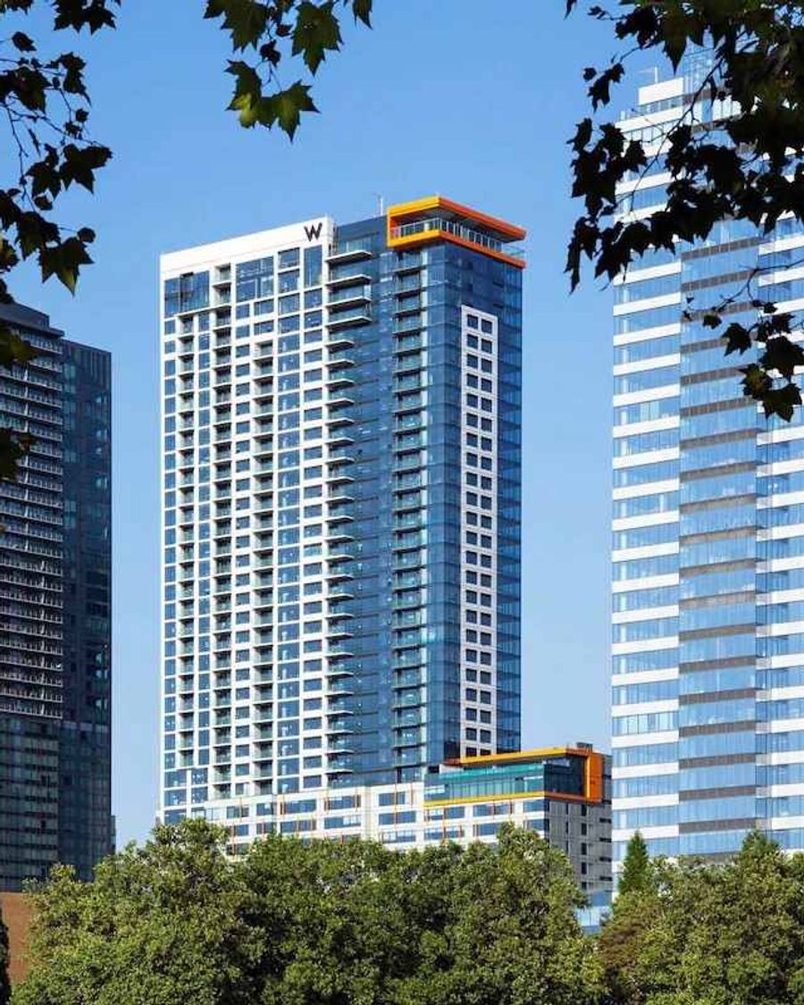 W Bellevue
