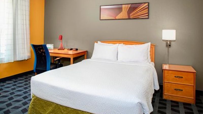 Photo of TownePlace Suites Fresno