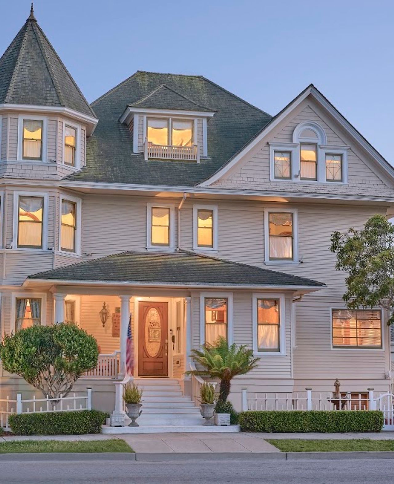 Photo of The Charles Pacific Grove - Exterior