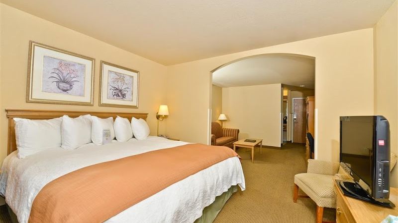 Photo of Best Western Plus Caldwell Inn & Suites