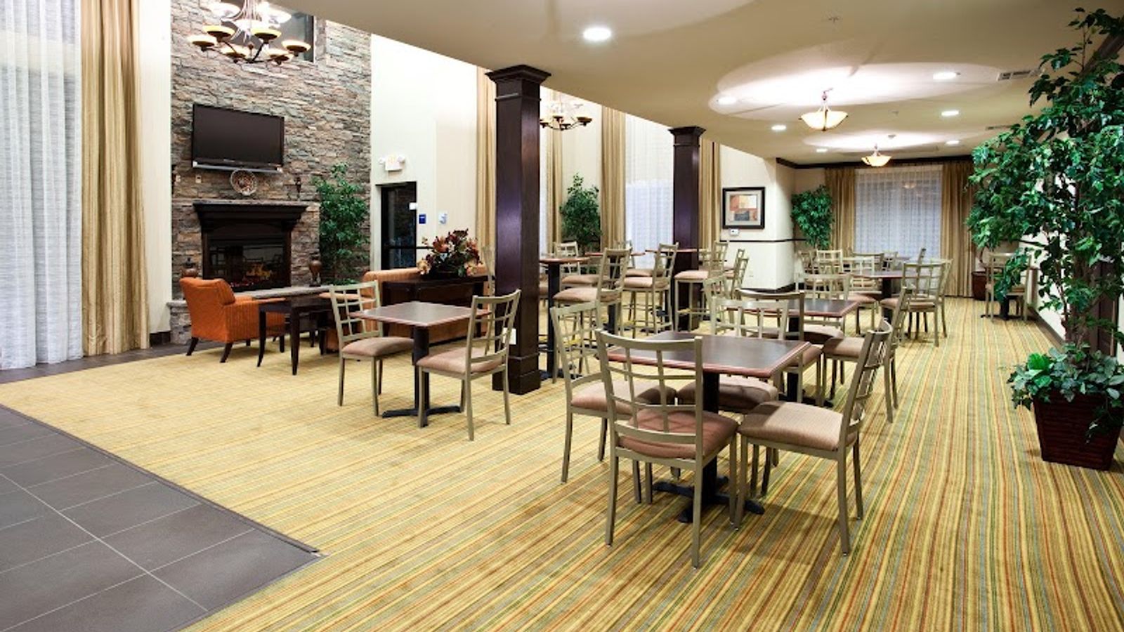 Photo of Holiday Inn Express & Suites Fresno South, an IHG Hotel