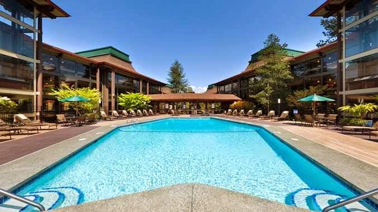 Photo of DoubleTree by Hilton Hotel Seattle Airport