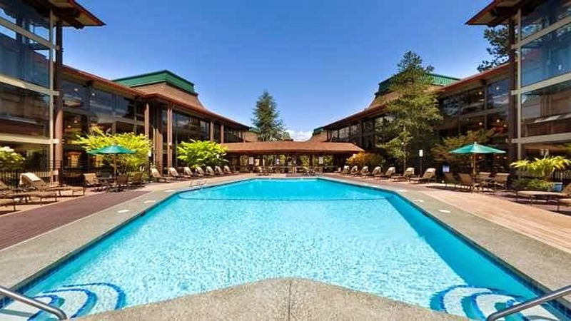 Photo of DoubleTree by Hilton Hotel Seattle Airport