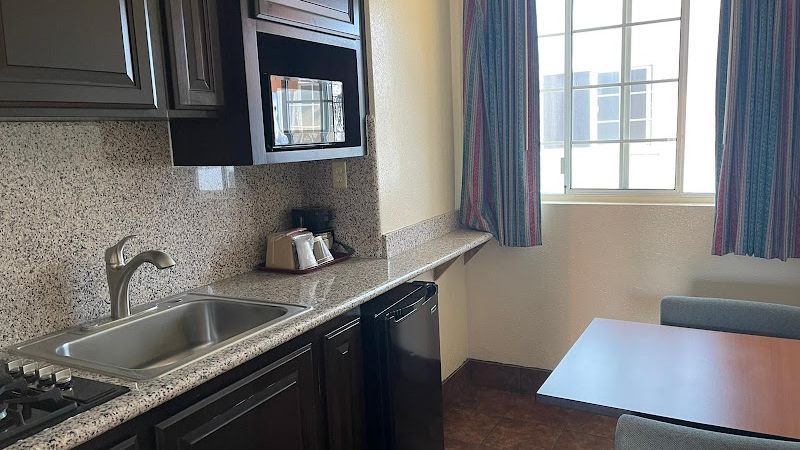 Photo of Riverside Inn & Suites