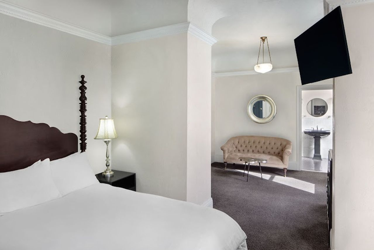 Photo of Mount View Hotel & Spa