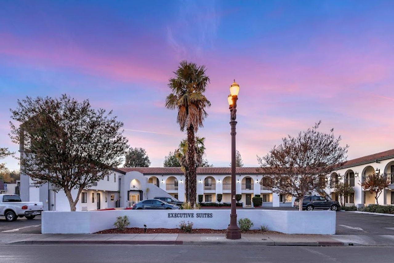 Photo of Best Western Plus Executive Suites