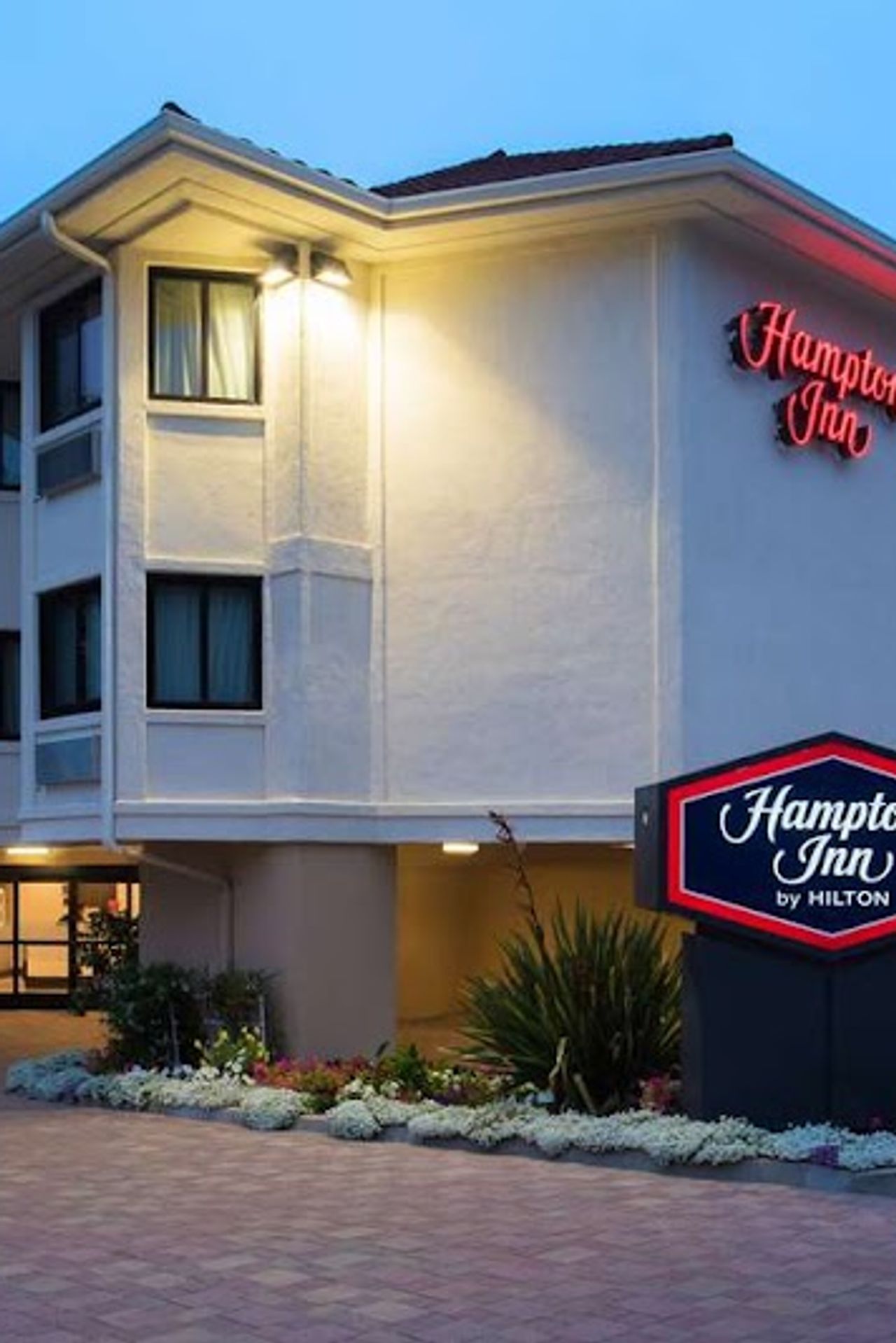 Photo of Hampton Inn Monterey - Exterior, Property entrance