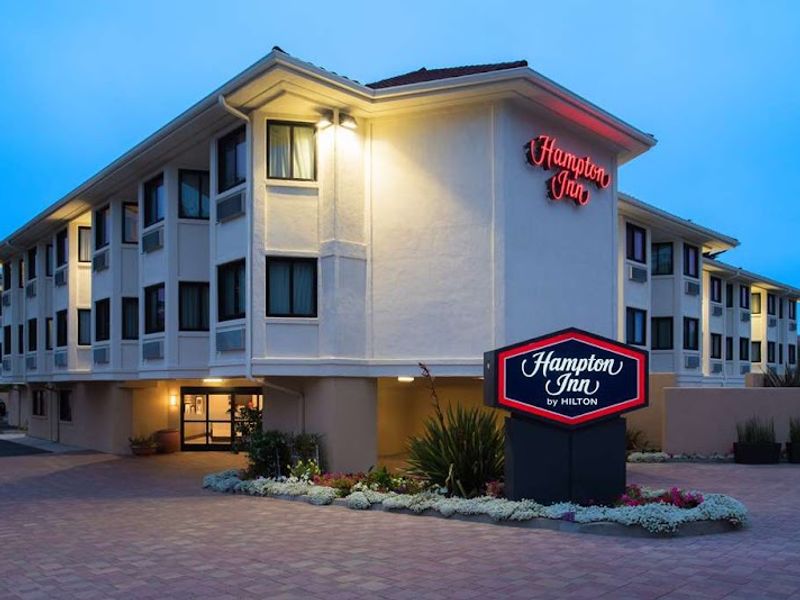 Hampton Inn Monterey