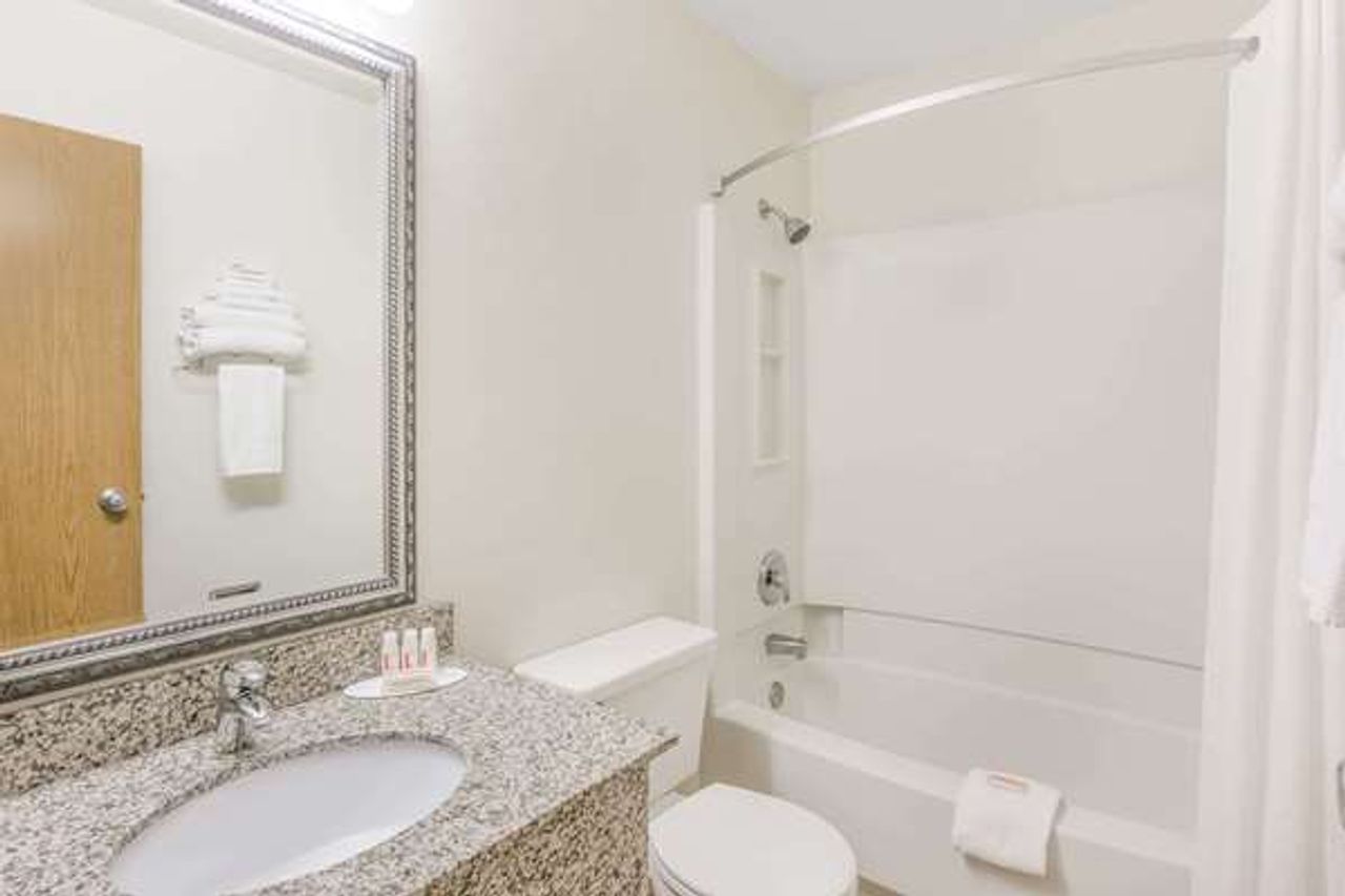 Photo of Super 8 by Wyndham Grants Pass