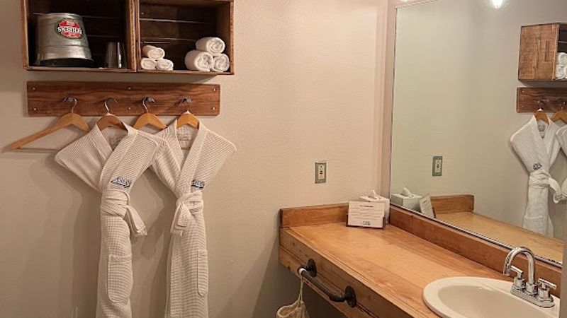 Photo of Ashore Hotel