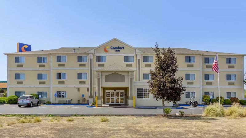Photo of Comfort Inn Medford North