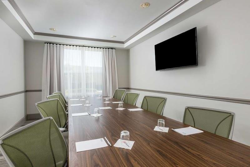 Photo of Hilton Garden Inn Oakland/San Leandro