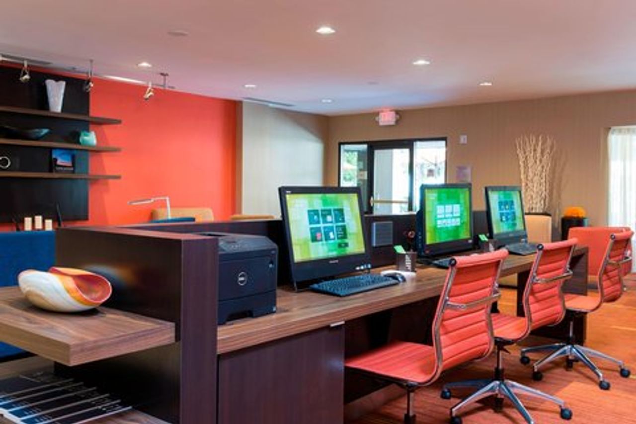 Photo of Courtyard Livermore