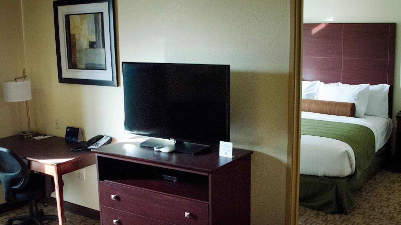 Photo of Cobblestone Inn & Suites - Soda Springs