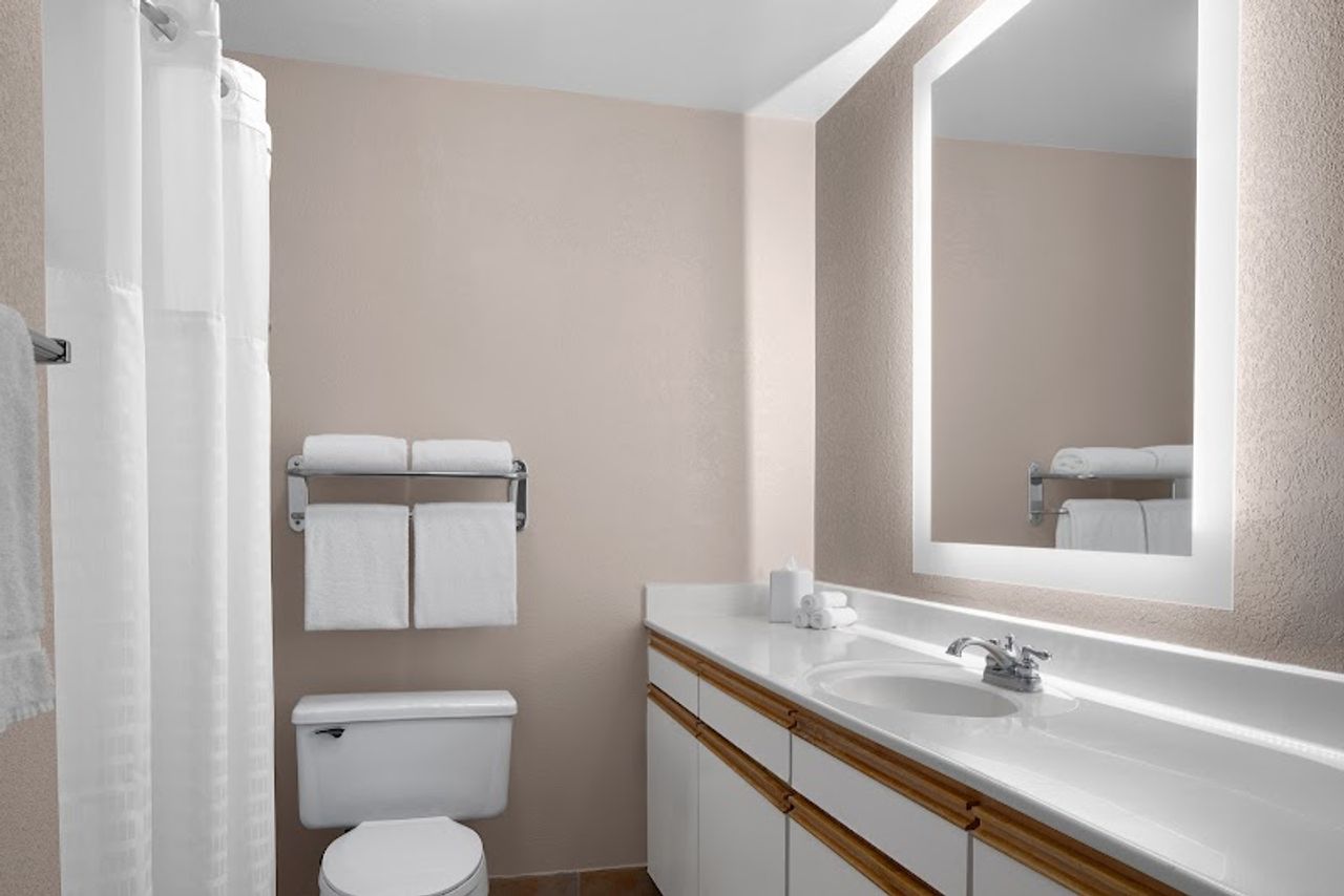 Photo of Larkspur Landing Extended Stay Suites Sacramento