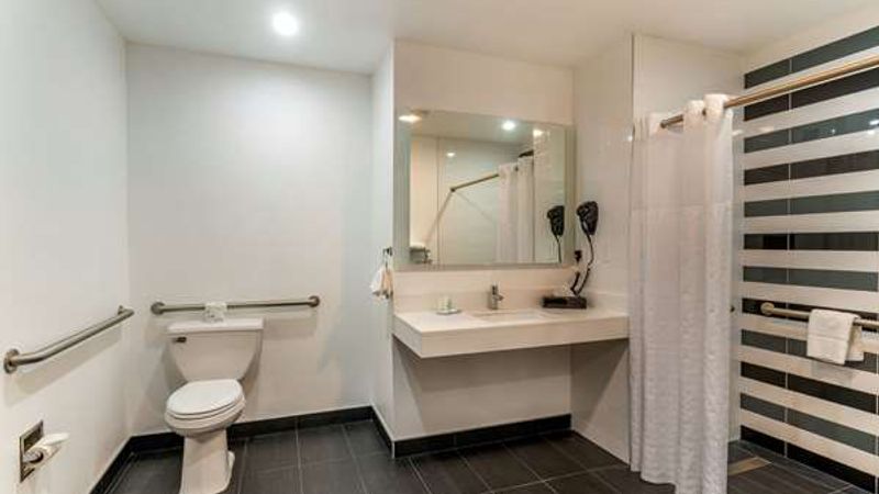 Photo of Quality Inn & Suites Vacaville