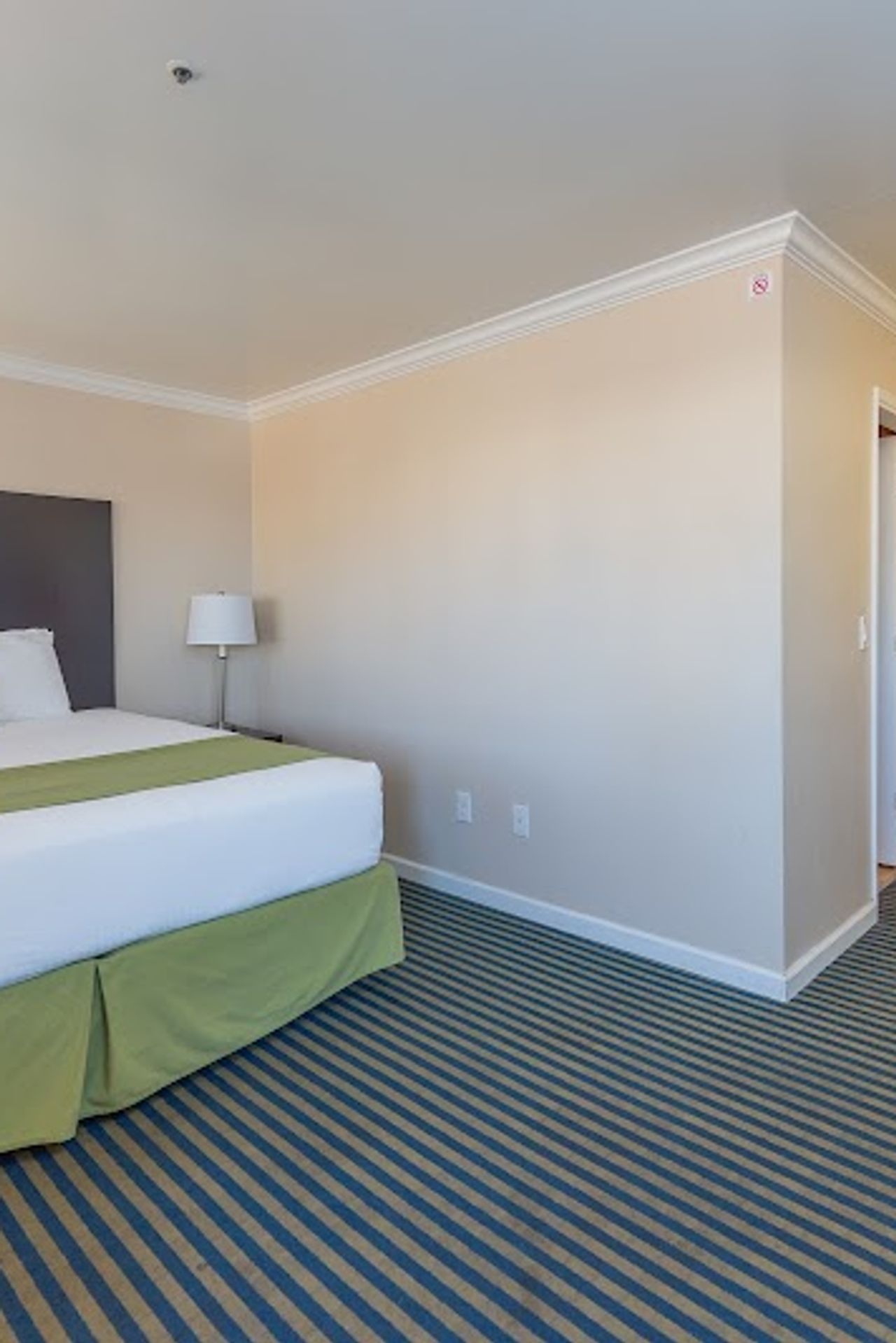 Photo of Ocean Pacific Lodge