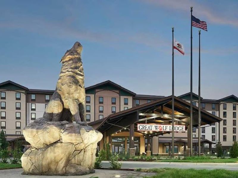 Great Wolf Lodge Water Park | Northern California