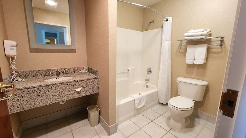 Photo of Medallion Inn and Suites