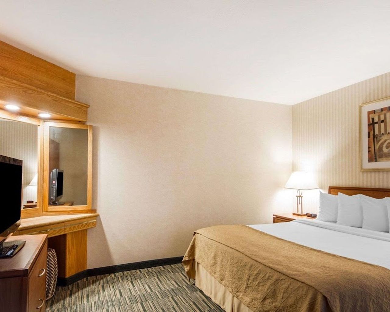 Photo of Quality Inn Petaluma - Sonoma