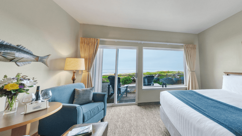 Photo of Overleaf Lodge - Room, King Bed, Sofa, Terrace, Ocean View