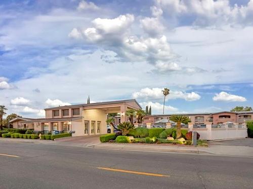 Photo of Best Western Inn