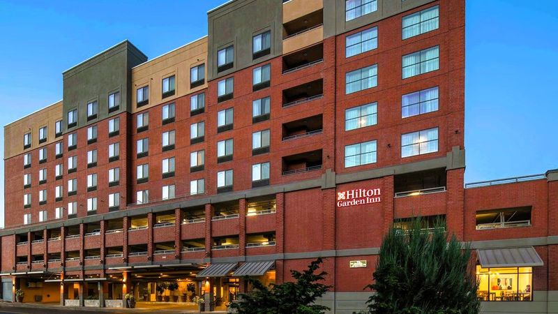 Hilton Garden Inn Tacoma Downtown