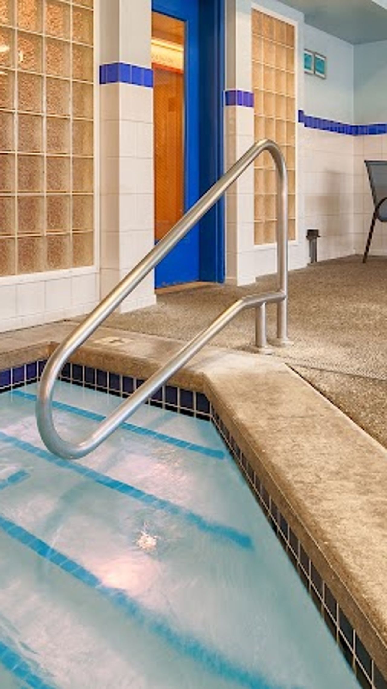 Photo of Executive Residency by Best Western Navigator Inn & Suites