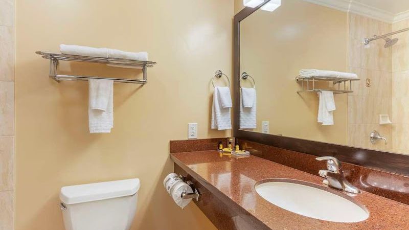 Photo of Best Western Plus Airport Plaza