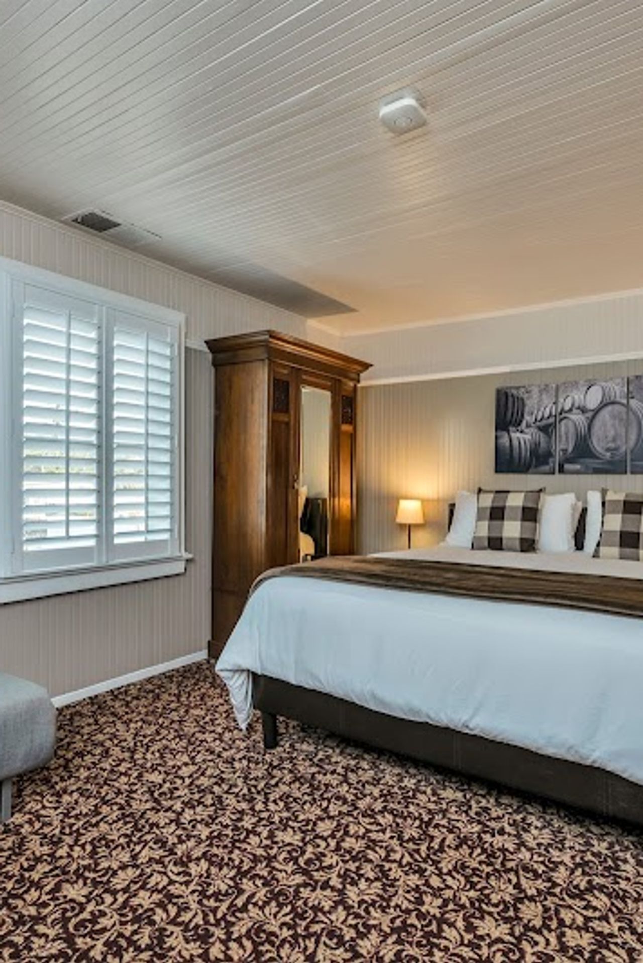 Photo of Calistoga Wine Way Inn