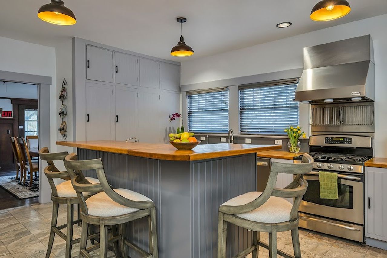 Photo of Craftsman Inn