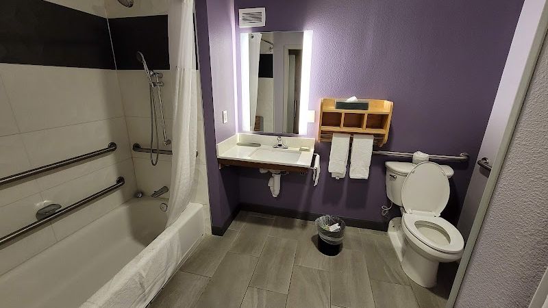 Photo of La Quinta Inn & Suites by Wyndham Madera