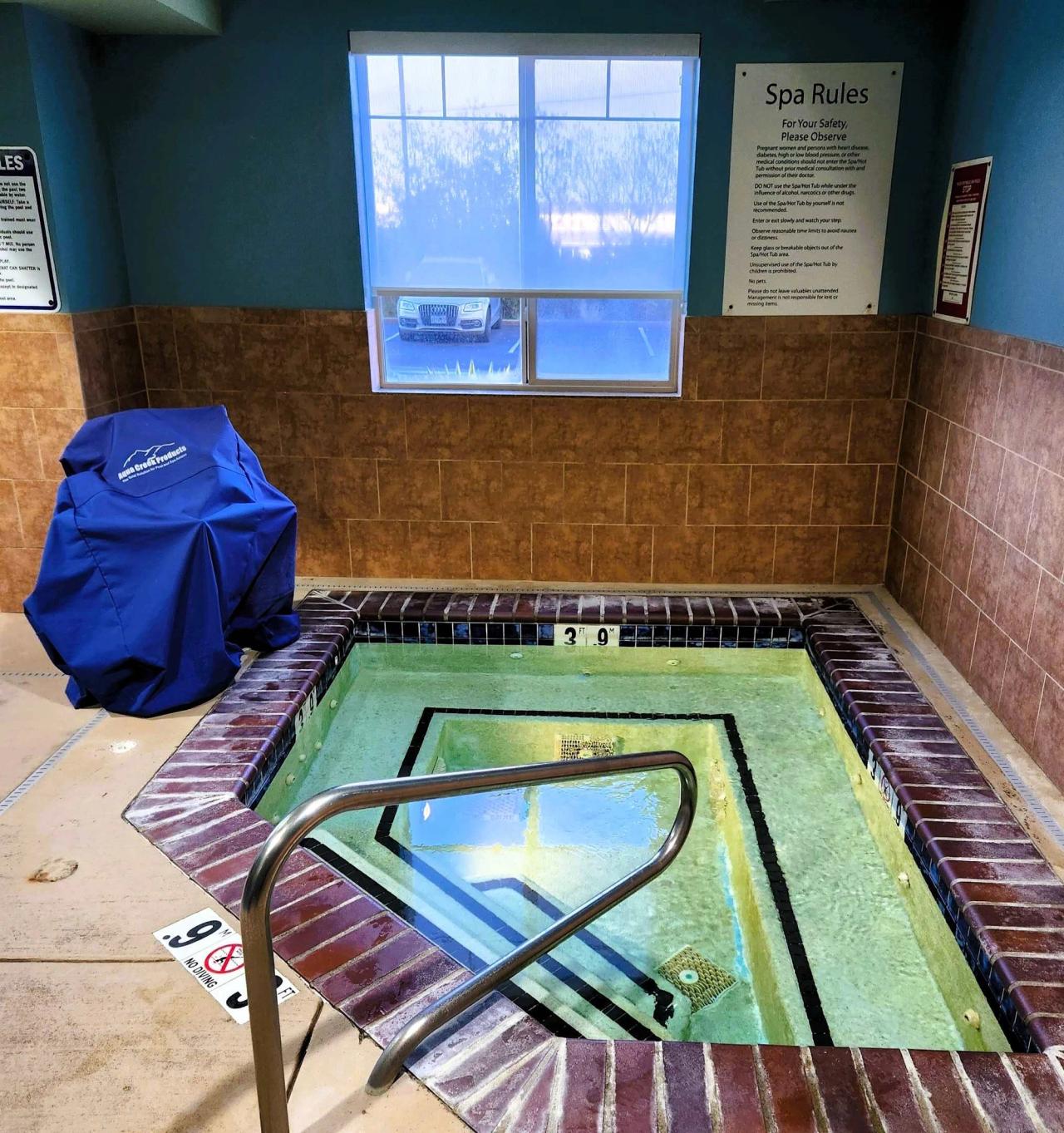 Holiday Inn Express & Suites Newport, an IHG Hotel - Hot Tub