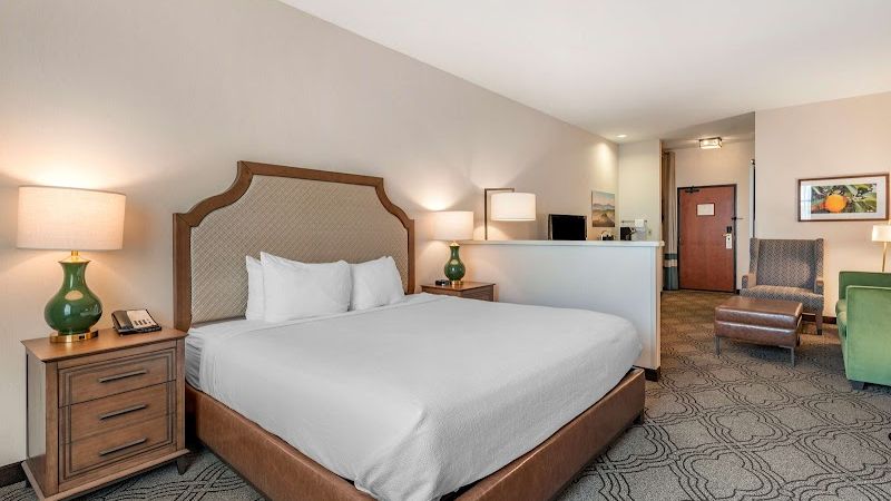 Photo of Best Western Premier Pasco Inn & Suites