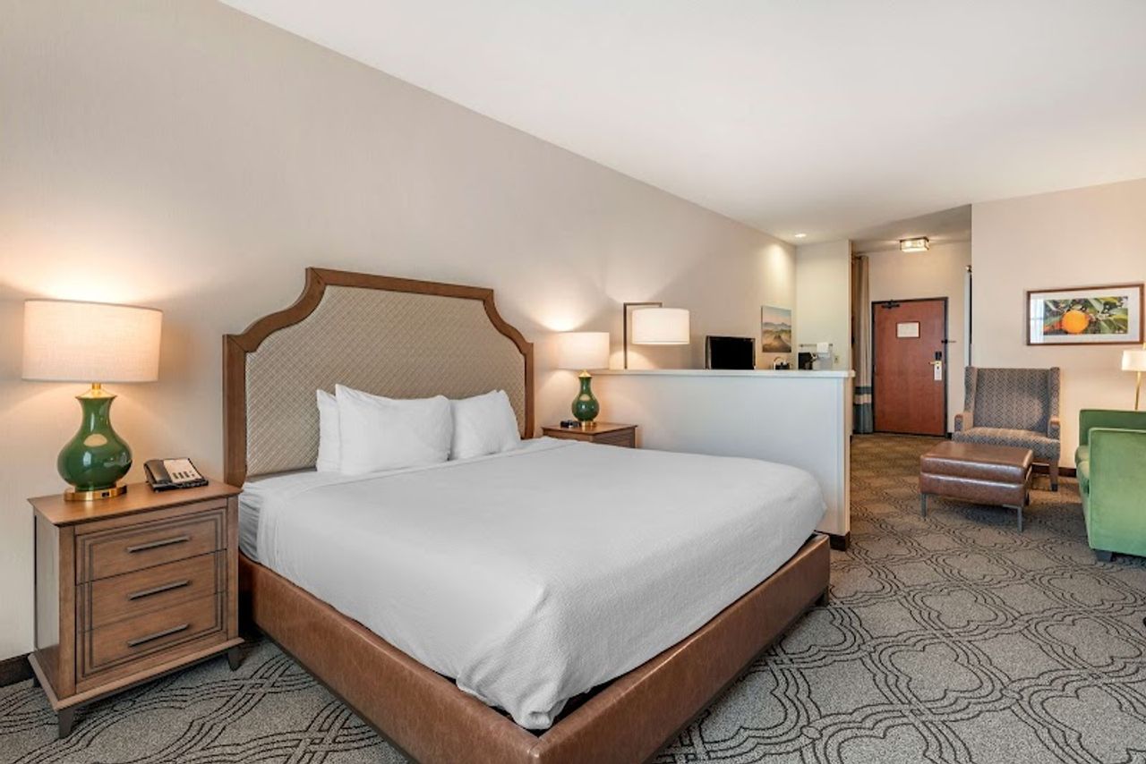 Photo of Best Western Premier Pasco Inn & Suites