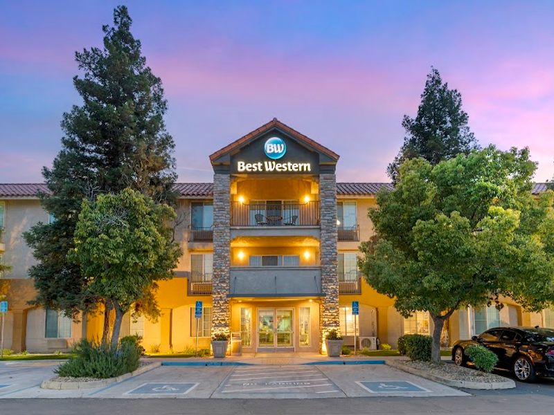 Photo of Best Western Visalia Hotel