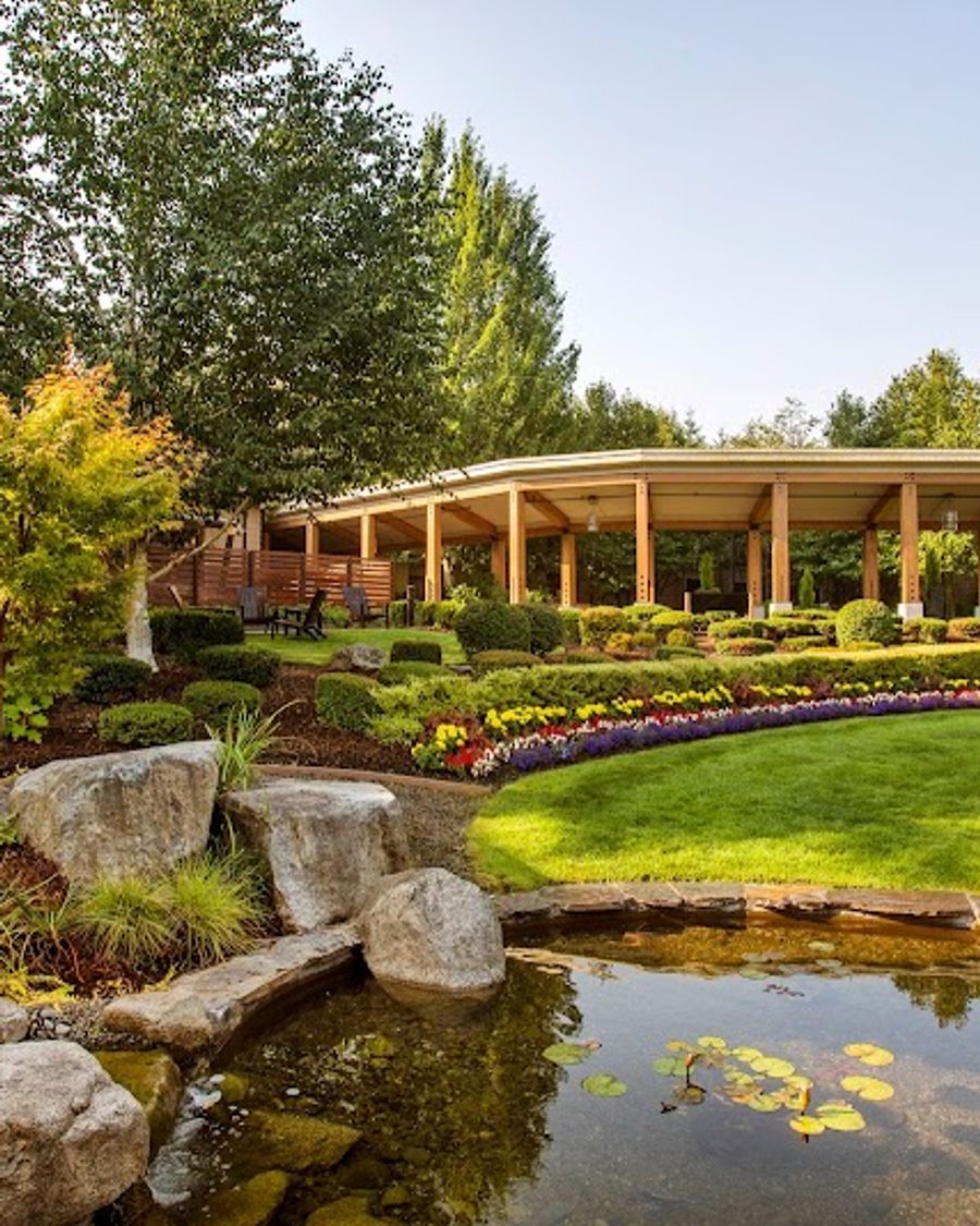 Cedarbrook Lodge