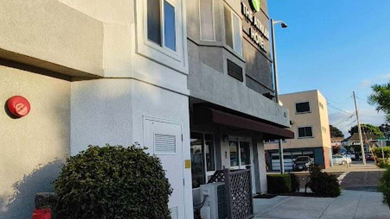 Photo of The Atrium Hotel