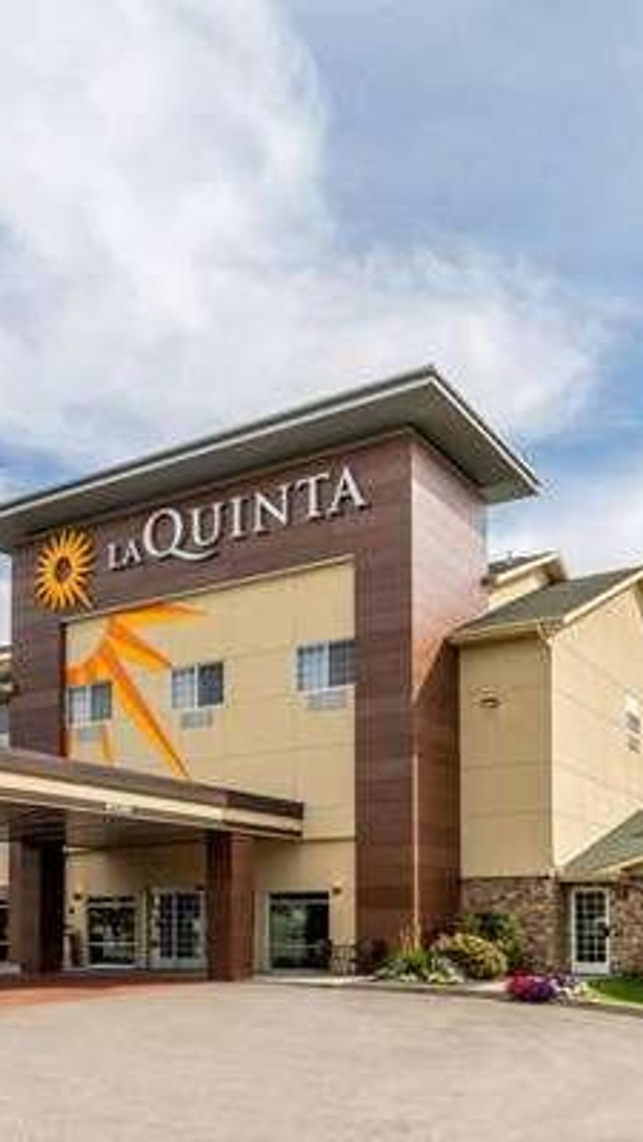 Photo of La Quinta Inn & Suites by Wyndham Spokane Valley