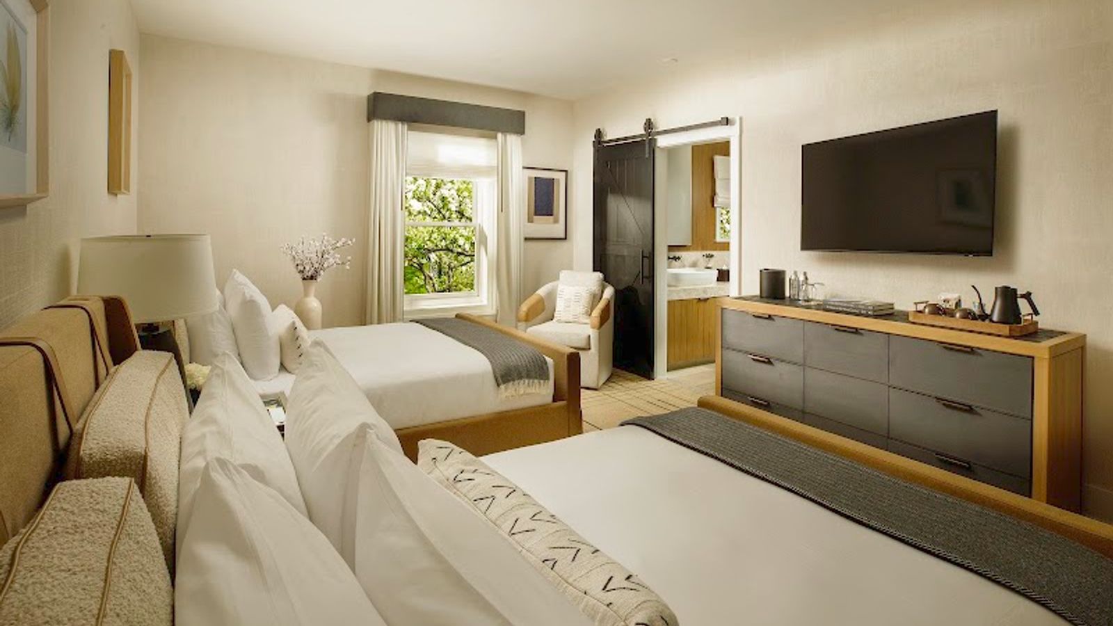 Photo of MacArthur Place Hotel & Spa