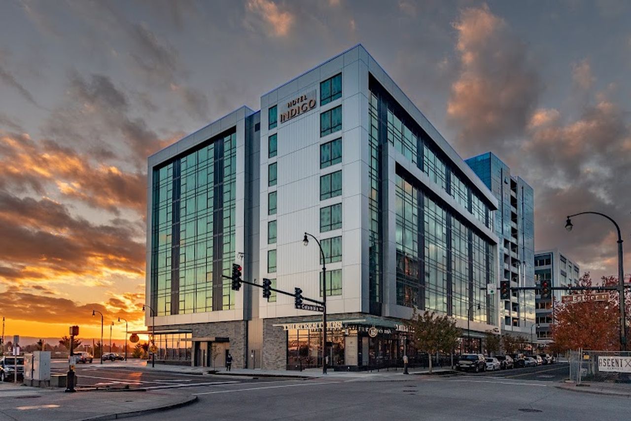 Photo of Hotel Indigo Vancouver Dwtn – Portland Area, an IHG Hotel