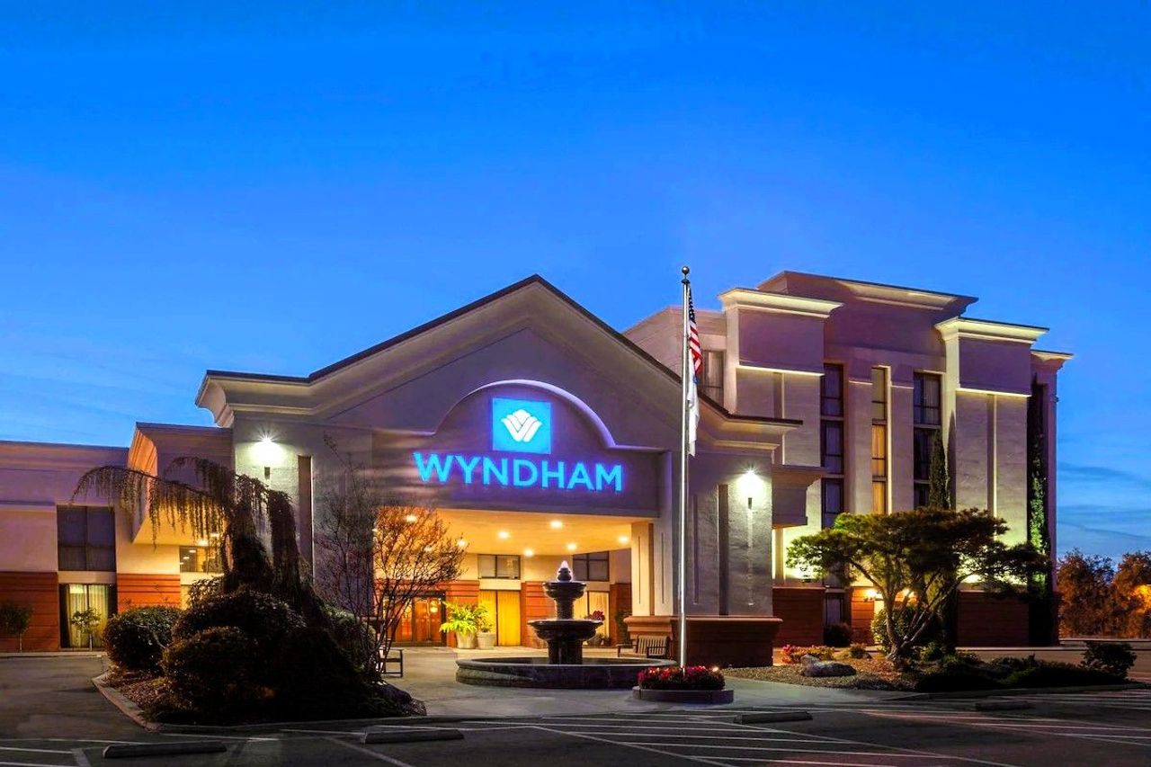 Wyndham Visalia